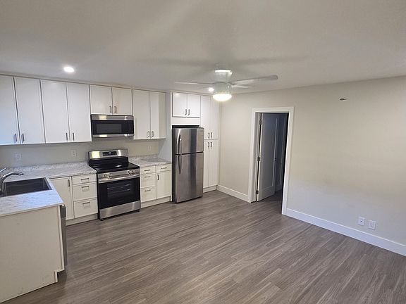 3rd image of 4488 Euclid Ave #23