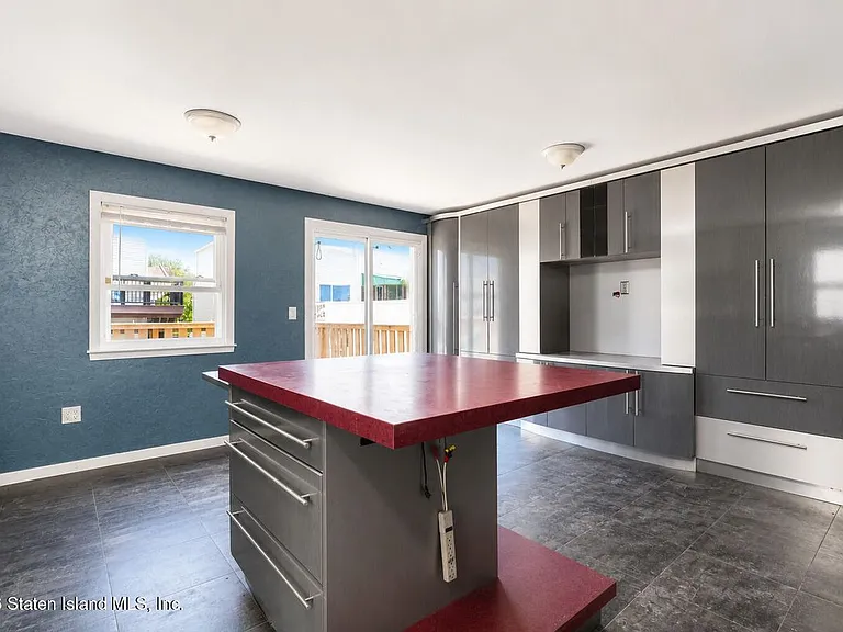 43 Cherrywood Ct — Photo 13