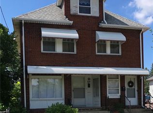 319 Columbus St, Bedford, OH 44146