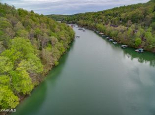 101A Harness Ln, Speedwell, TN 37870