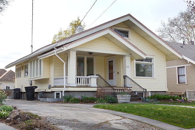 1st image of 612 Hobson St