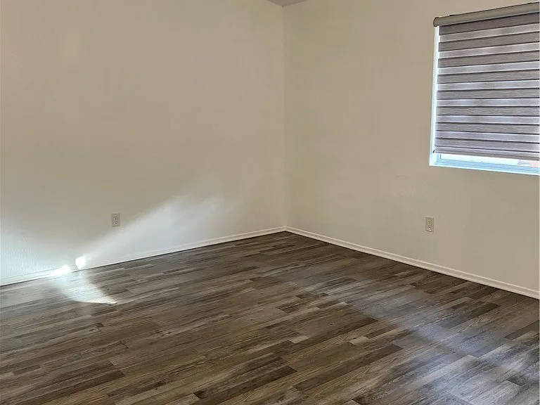 12357 Glenwood Ln — Photo 36