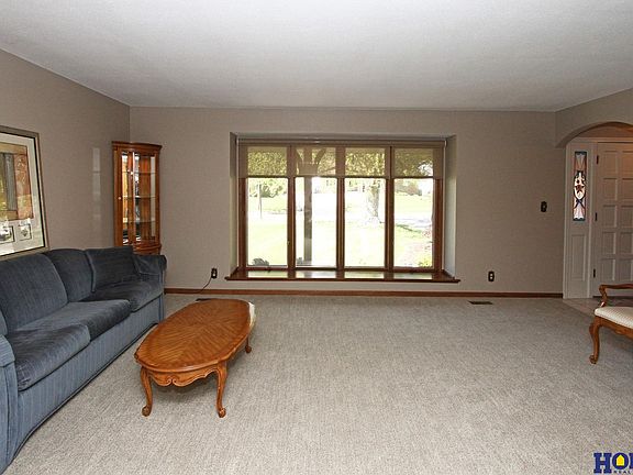 3rd image of 4732 Kirkwood Dr