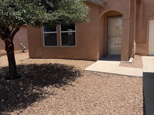 2232 Sparrow Point St, El Paso, TX 79938