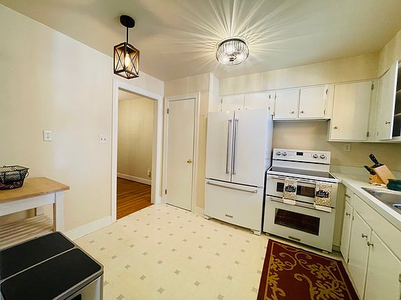 4th image of 1184 Jamestown Rd APT 4