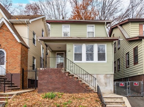 279 Smith St, Newark City, NJ 07106