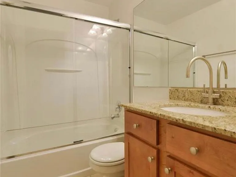 609 Clara Ave #12 — Photo 10