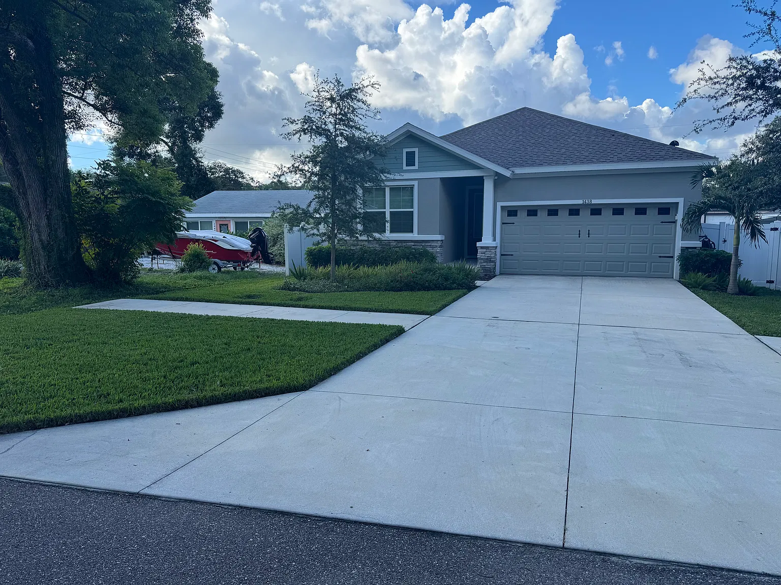 3 bed, 2120 sqft, $3,350 — Photo 3