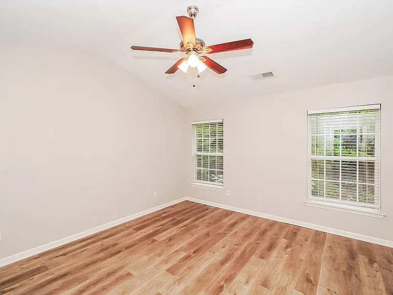 7000 Indian Ridge Ln — Photo 11