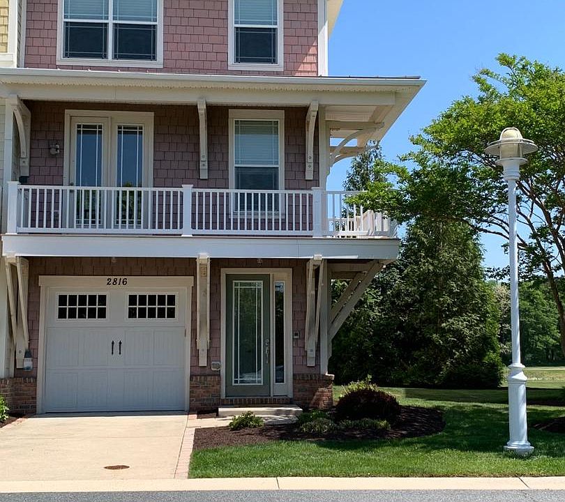 1st image of 2816 Persimmon Pl #B6