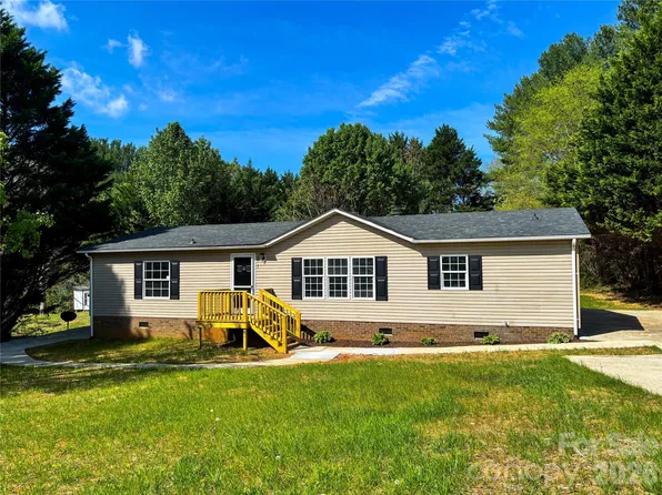 2911 Grace View Pl, Granite Falls, NC 28630