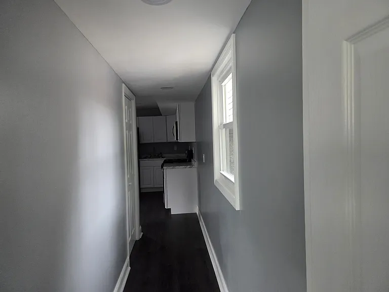 136 Fulton Ave — Photo 12
