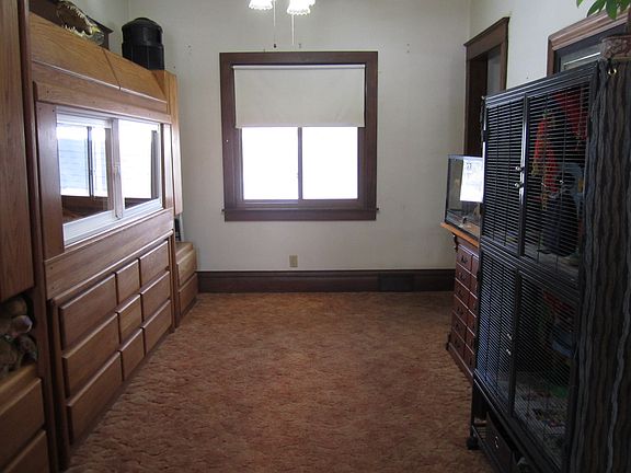 Formal dining room