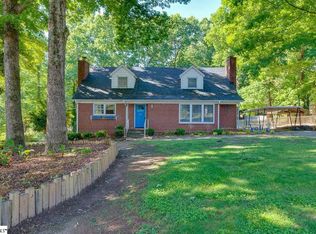 208 Endless Dr, Greer, SC 29651