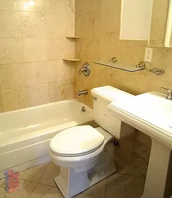 Rented by REAL New York | media 6