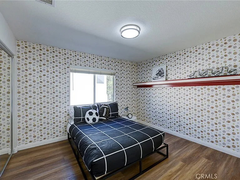 20340 Channing Ln — Photo 25