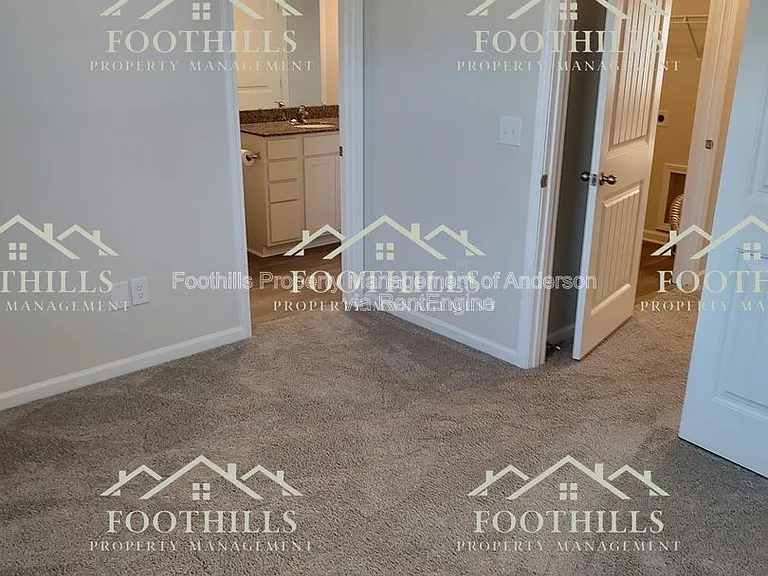 145 Adger Rd — Photo 10