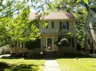 2628 Ashurst Rd, University Heights, OH 44118