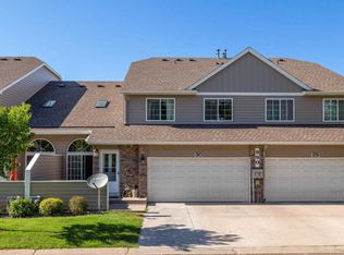 990 106th Ln NW APT 30, Coon Rapids, MN 55433