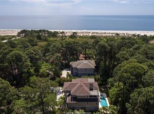 14 Coquina Rd, Hilton Head Island, SC 29928