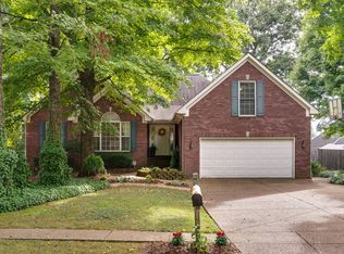 1519 Halifax Dr, Spring Hill, TN 37174