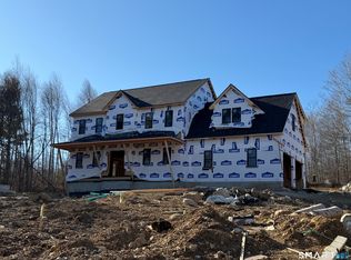 769 Brook Rd, Hampton, CT 06247