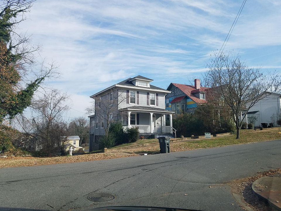 1st image of 902 Wise St