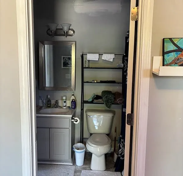 702 E High St #201-B — Photo 7