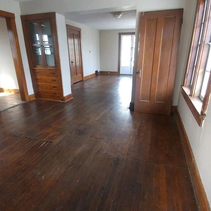 1st image of 15 Wyoming St