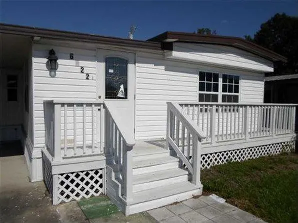 6422 Midland St, Zephyrhills, FL 33542
