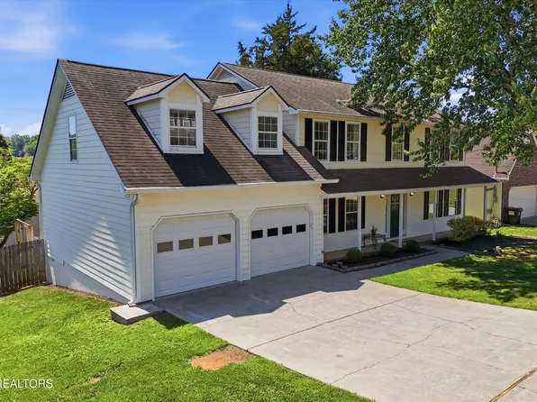 11012 Center Cross Dr, Knoxville, TN 37934
