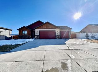 4271 Drayton Way, Casper, WY 82609