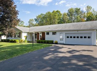 525 Midvale Rd, Vestal, NY 13850