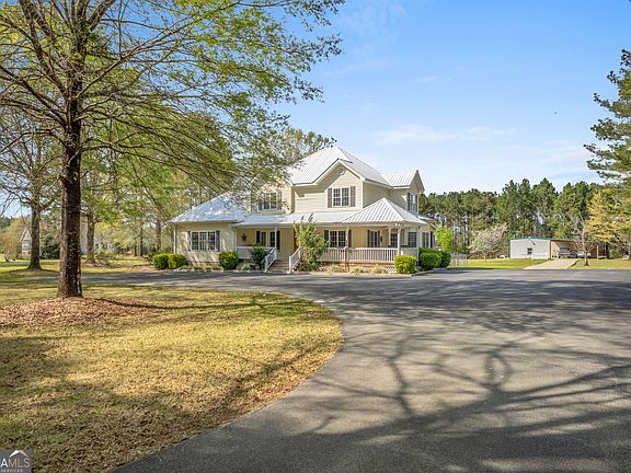 3rd image of 3033 Freetown Rd