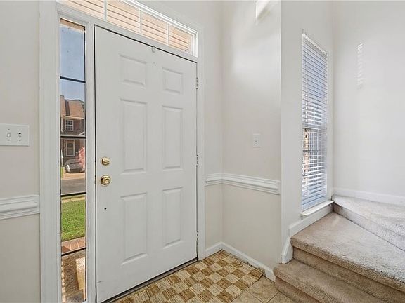 3rd image of 236 Zelkova Rd