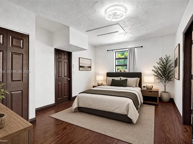 11460 SW 1st Ct — Photo 21