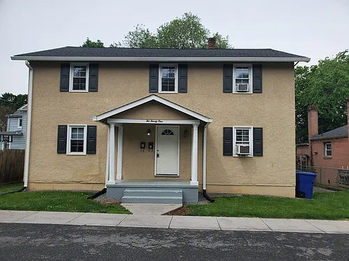 221 Fletcher St #2 Photo 1