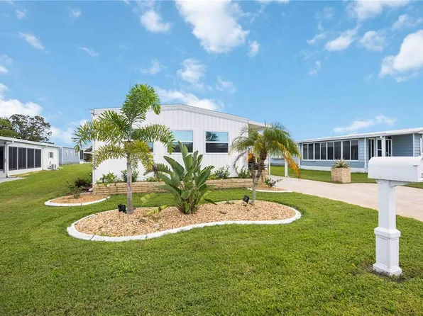 21 Nautical Dr, North Port, FL 34287