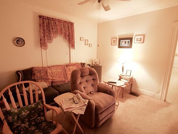 5th image of 318 Euclid Ave