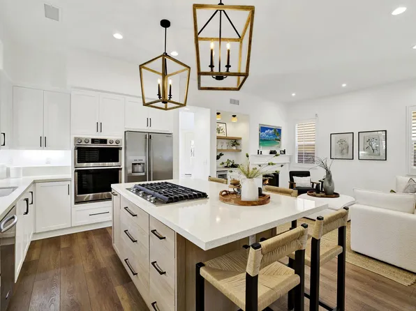 7073 Surfbird Cir, Carlsbad, CA 92011