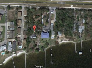 1677 W Highway 98, Mary Esther, FL 32569