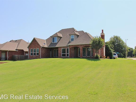 5th image of 4809 Lake Front Dr