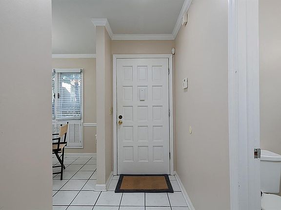 4th image of 2536 Cedar Canyon Dr SE