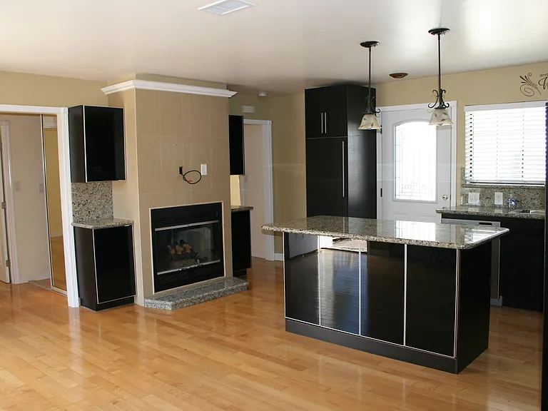 6037 Comey Ave #6037 — Photo 8