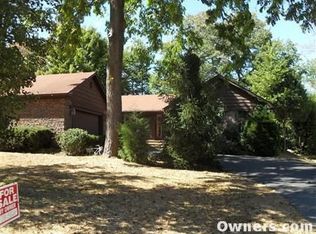 2005 Walnut Way, Noblesville, IN 46062