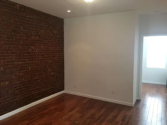 Rented by Abba Realty Associates INC | media 35