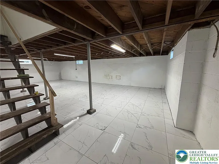 848 Hausman Rd — Photo 6