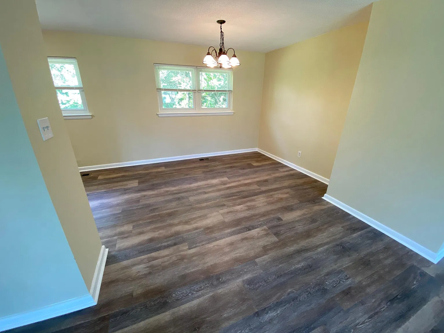 3 bed, 2.5 bath, 1700 sqft, $2,795 — Photo 3