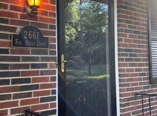 2661 Fox Hills Dr, Decatur, GA 30033