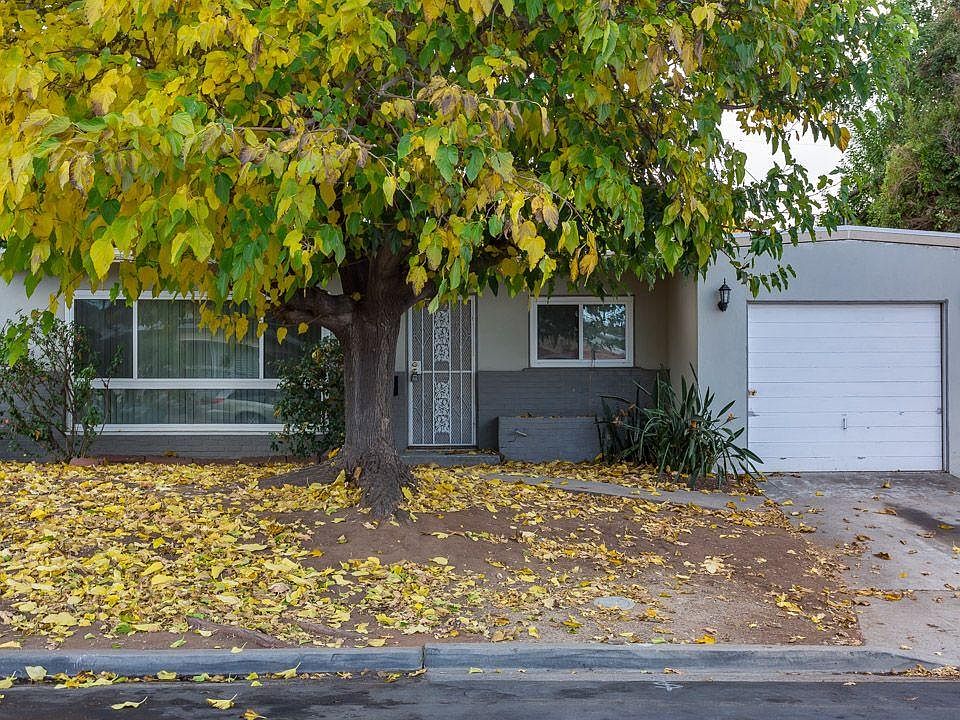 1st image of 3371 52nd St